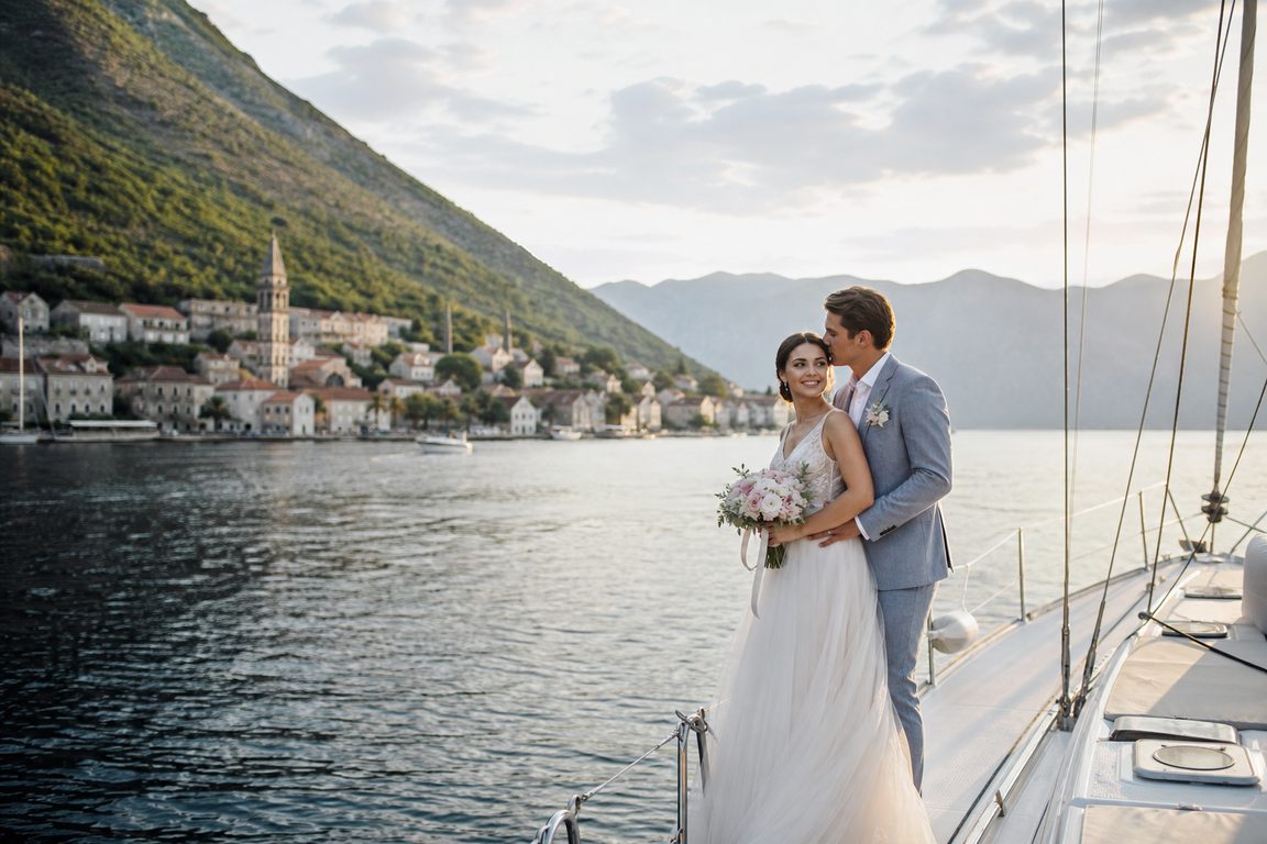 Свадьба в Черногории — Которский залив, ЮНЕСКО, яхта WedTour