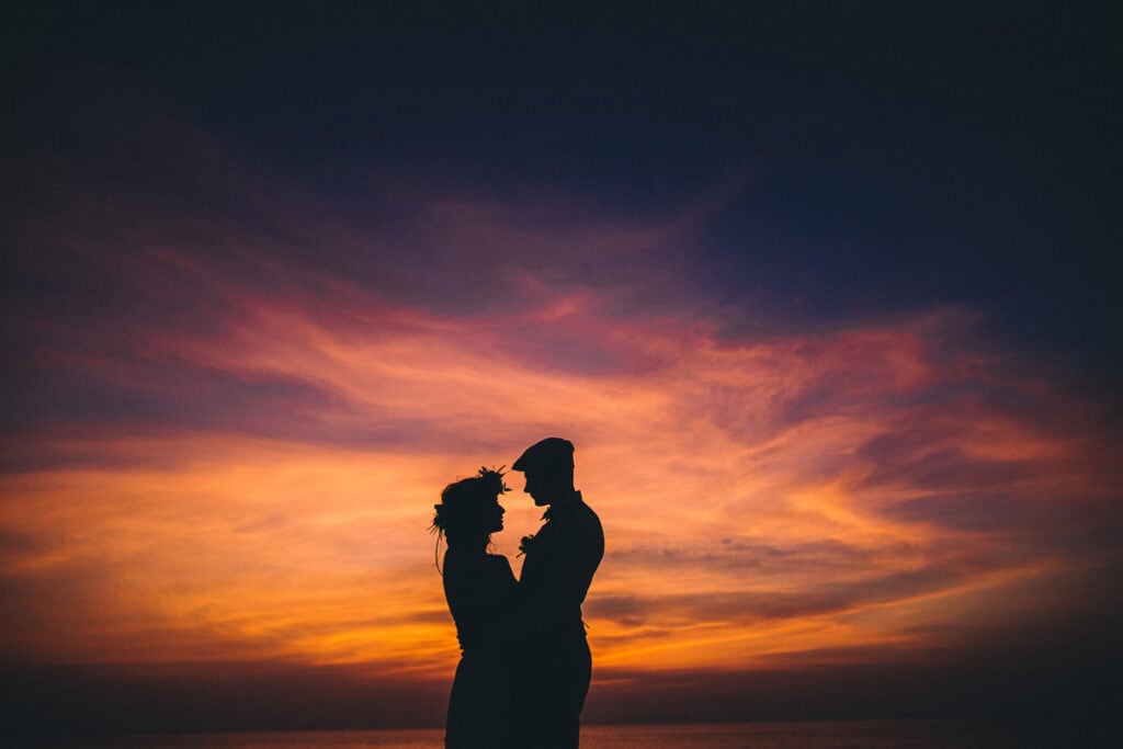Стильная свадьба на Пангане — закат WedTour